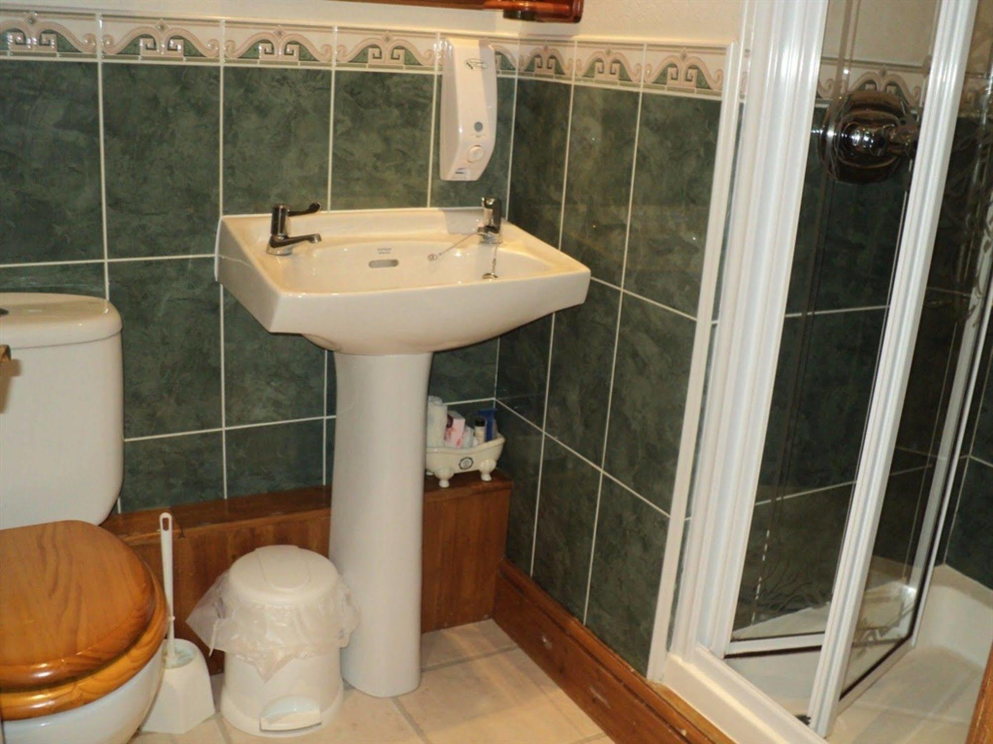 טלפורד Grove House Guest House מראה חיצוני תמונה