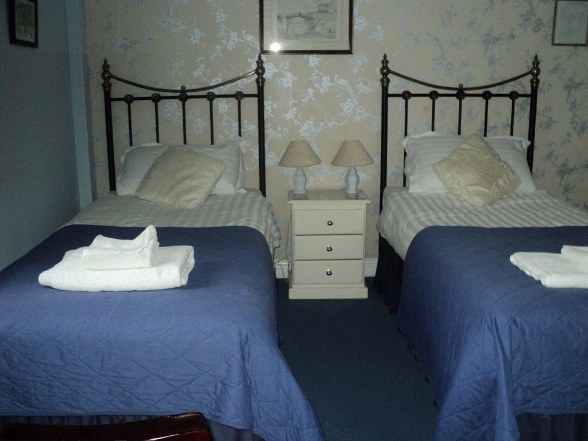 טלפורד Grove House Guest House מראה חיצוני תמונה